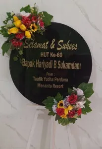 Papan Akrilik Ucapan Ulang Tahun Seram Bagian Timur